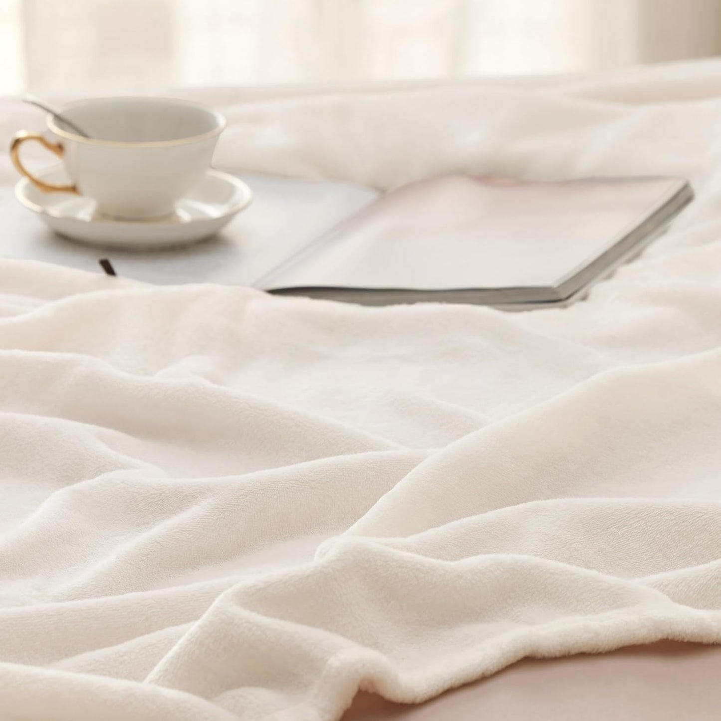 Custom Soft 100% Polyester coral Flannel Fleece travel Blanket Minky plush Quality Throw Blanket