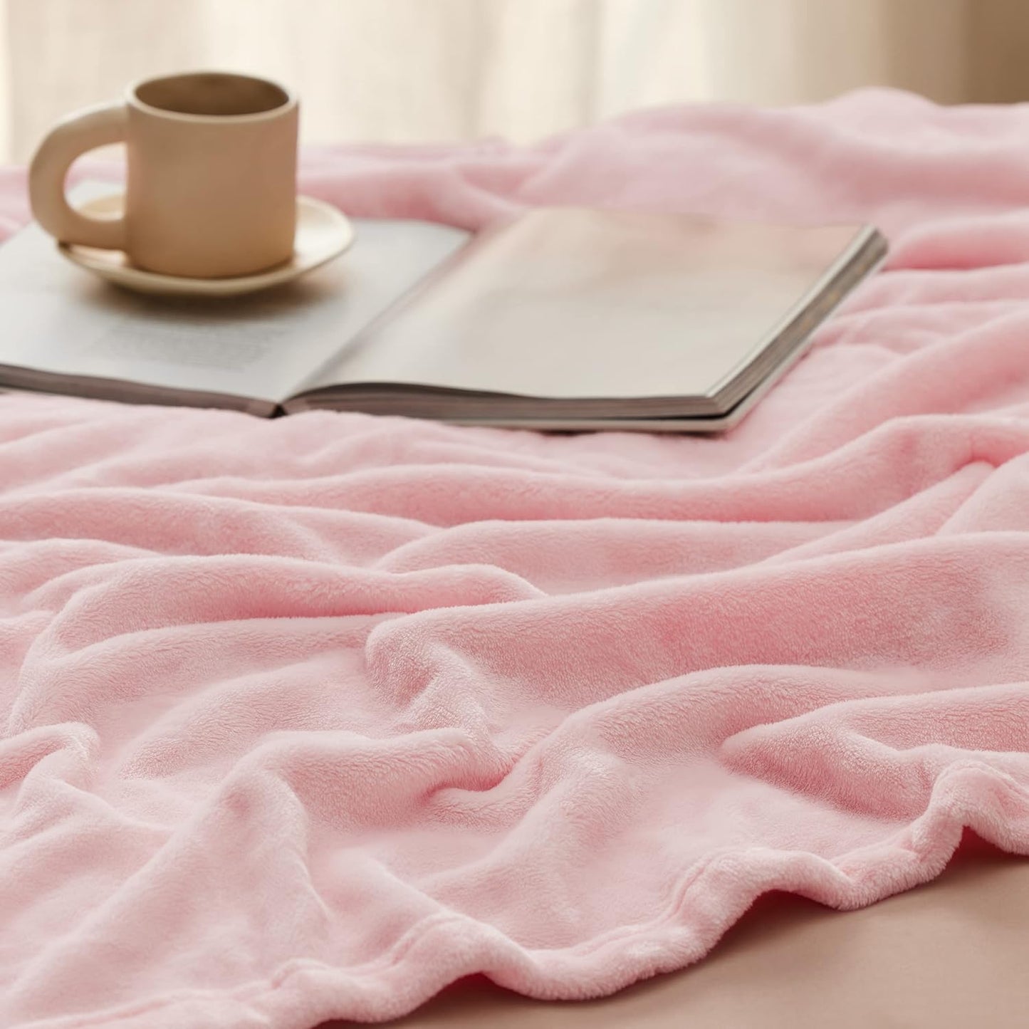 Custom Soft 100% Polyester coral Flannel Fleece travel Blanket Minky plush Quality Throw Blanket
